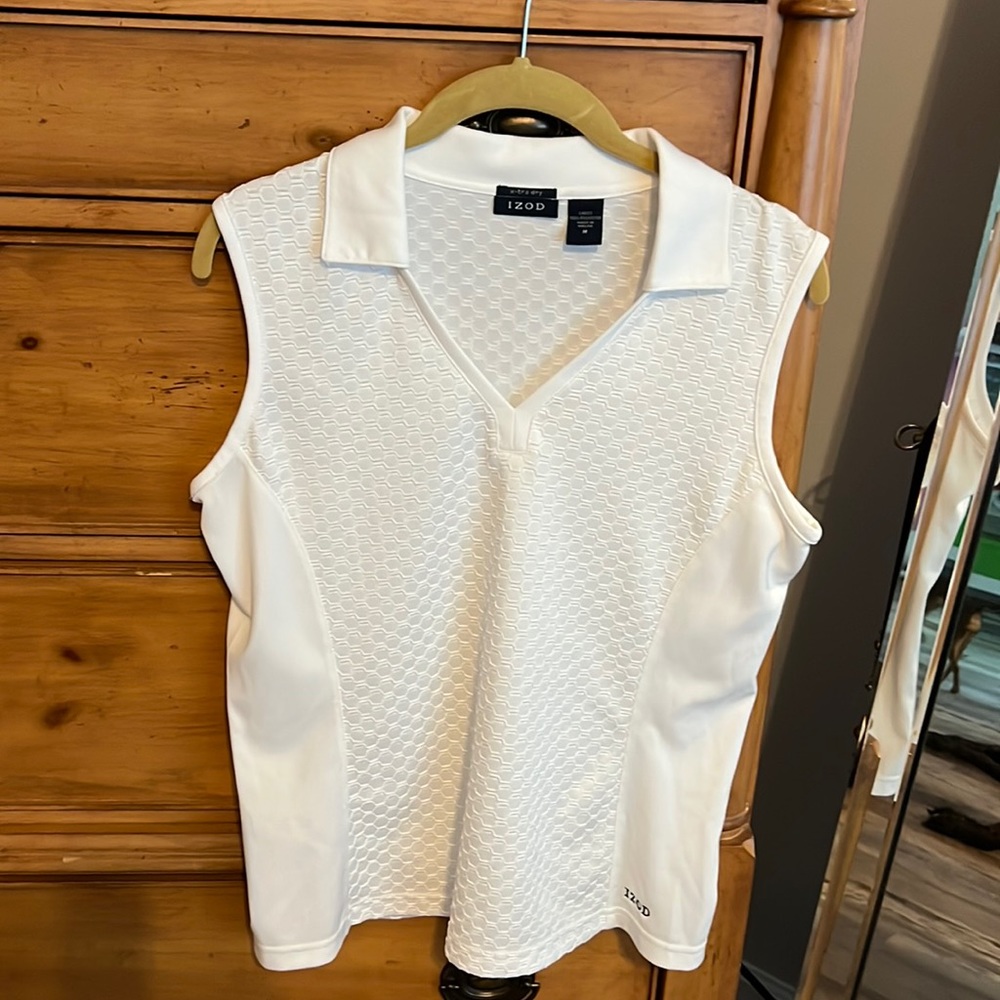 Izod Sleeveless Golf Top